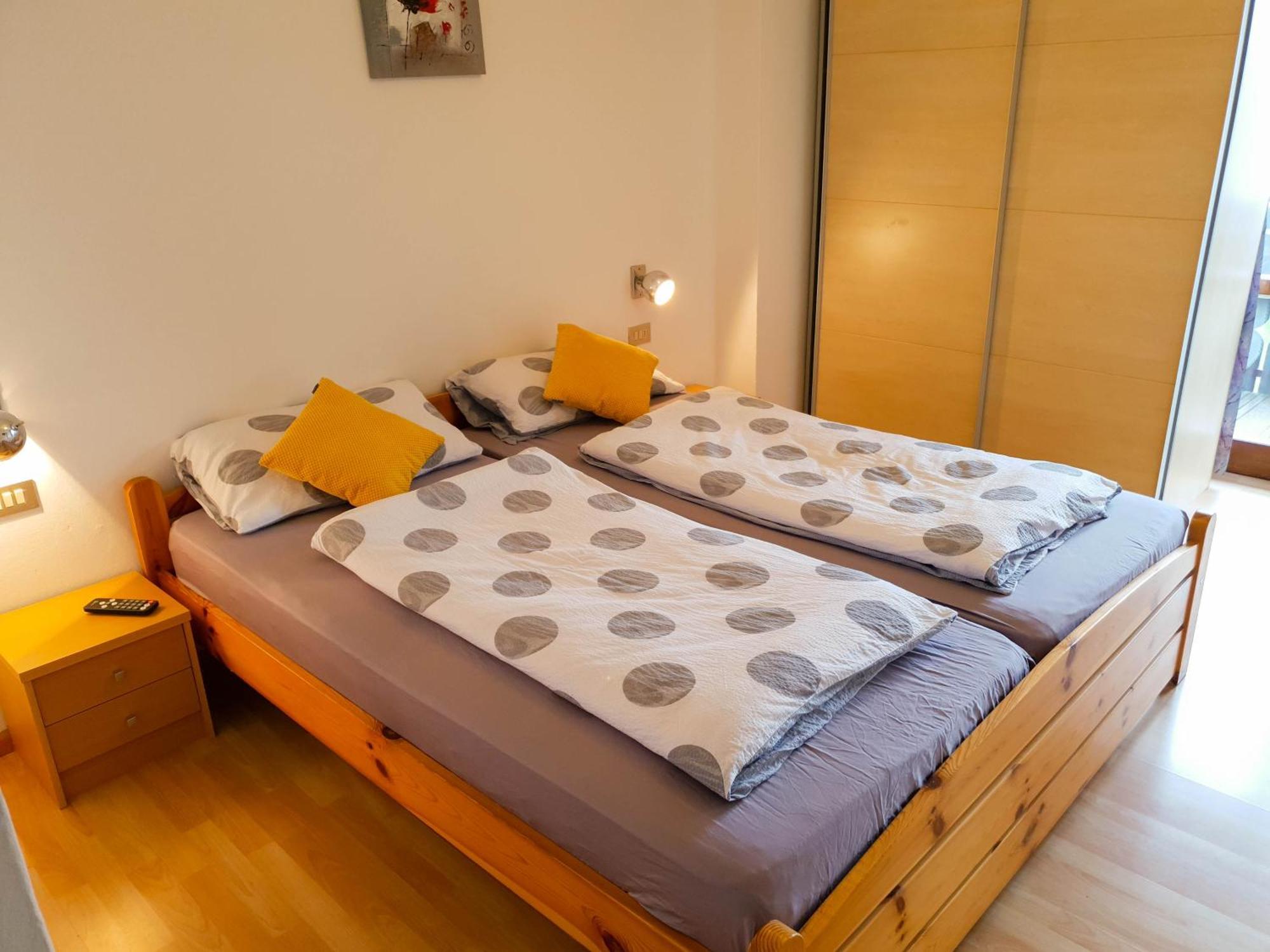 Apartments Max Mendola Bagian luar foto